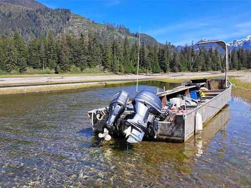 106456 Hanna Creek, Nootka Island, BC 