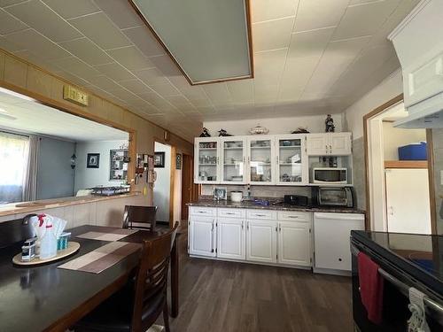 1021 Third Street E, Fort Frances, ON - Indoor Photo Showing Kitchen