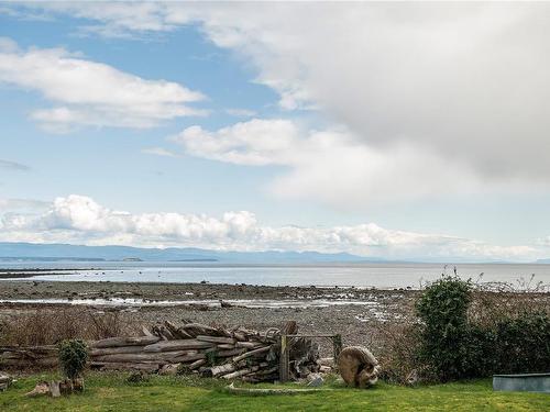 3813 Island Hwy South, Campbell River, BC 