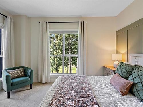 523-1400 Lynburne Pl, Langford, BC - Indoor Photo Showing Bedroom