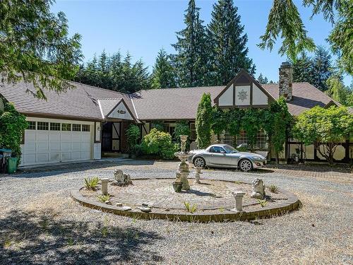 2526 Island Hwy West, Qualicum Beach, BC 