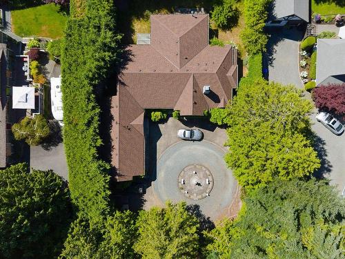 2526 Island Hwy West, Qualicum Beach, BC 