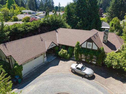 2526 Island Hwy West, Qualicum Beach, BC 