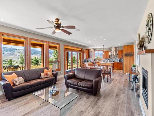 3259 Shuswap Rd, Kamloops, BC - Indoor Photo Showing Living Room With Fireplace