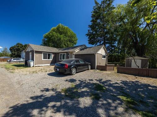 486 Fortune Drive, Kamloops, BC - Outdoor