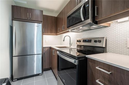 467 Charlton Avenue E|Unit #101, Hamilton, ON - Indoor Photo Showing Kitchen With Stainless Steel Kitchen