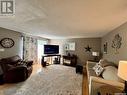 580 Centre Street, Shaunavon, SK  - Indoor Photo Showing Living Room 