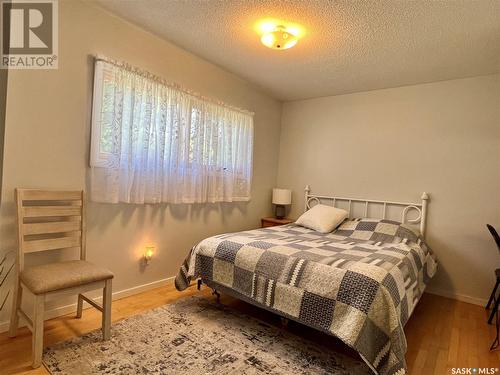 580 Centre Street, Shaunavon, SK - Indoor Photo Showing Bedroom