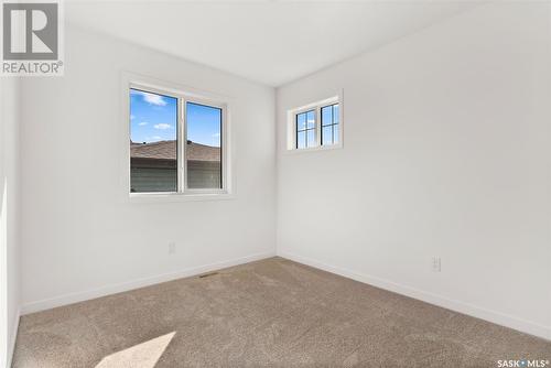 3285 Favel Drive, Regina, SK - Indoor Photo Showing Other Room