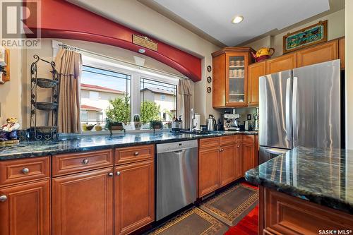 12030 Wascana Heights, Regina, SK - Indoor Photo Showing Kitchen With Stainless Steel Kitchen