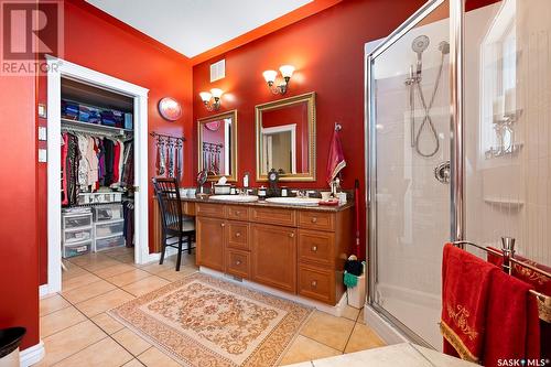 12030 Wascana Heights, Regina, SK - Indoor Photo Showing Bathroom