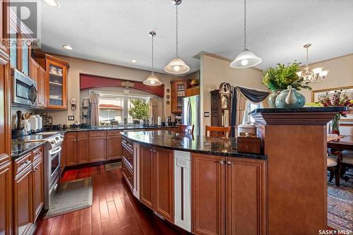 12030 Wascana Heights, Regina, SK - Indoor Photo Showing Kitchen With Upgraded Kitchen