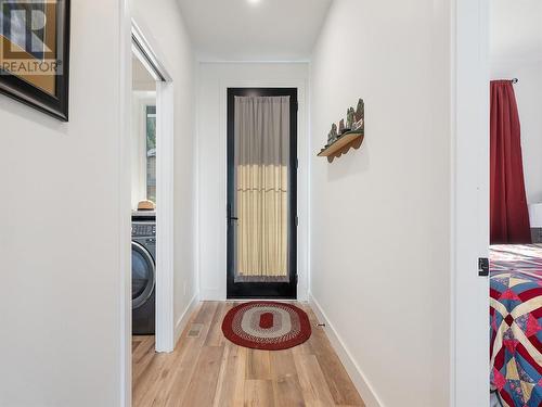 21 Preston West Drive, Enderby, BC - Indoor Photo Showing Laundry Room