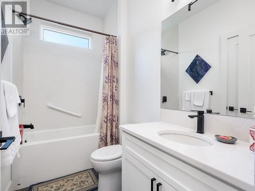 21 Preston West Drive, Enderby, BC - Indoor Photo Showing Bathroom