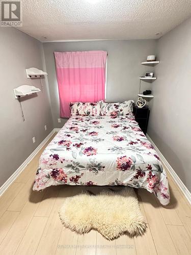 2 - 2994 Meadowbrook Lane, Windsor, ON - Indoor Photo Showing Bedroom