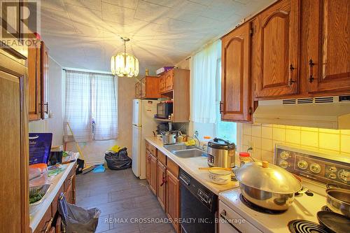 88 Front Street, Stirling-Rawdon, ON - Indoor Photo Showing Kitchen With Double Sink