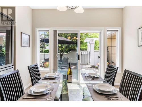 4520 Gallaghers Lookout Unit# 6, Kelowna, BC - Indoor Photo Showing Dining Room