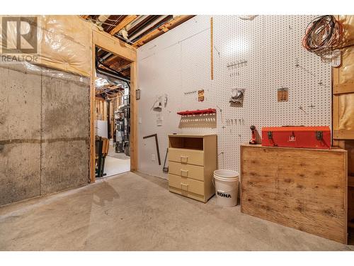 4520 Gallaghers Lookout Unit# 6, Kelowna, BC - Indoor Photo Showing Basement