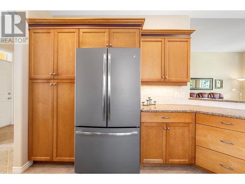 4520 Gallaghers Lookout Unit# 6, Kelowna, BC - Indoor Photo Showing Kitchen