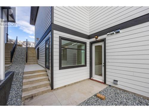 2507 Pinnacle Ridge Drive, West Kelowna, BC - Outdoor With Exterior