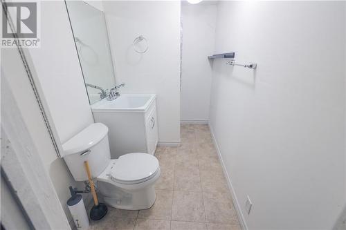 164 Axmith Avenue, Elliot Lake, ON - Indoor Photo Showing Bathroom