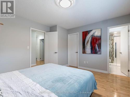 5599 Brenchley Avenue, Mississauga (East Credit), ON - Indoor Photo Showing Bedroom