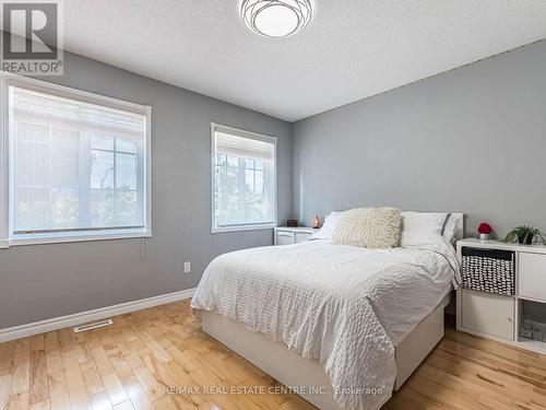 5599 Brenchley Avenue, Mississauga (East Credit), ON - Indoor Photo Showing Bedroom