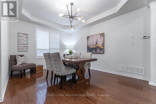 725 Switzer Crescent, Milton (Coates), ON - Indoor Photo Showing Dining Room