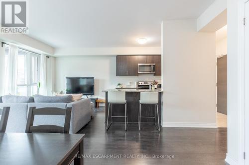 209 - 2370 Khalsa Gate, Oakville, ON - Indoor