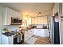 520 10Th Avenue, Castlegar, BC  - Indoor Photo Showing Kitchen 