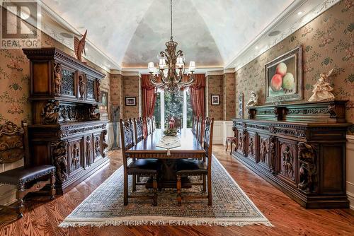 121 Flatbush Avenue, Vaughan (East Woodbridge), ON - Indoor Photo Showing Dining Room With Fireplace