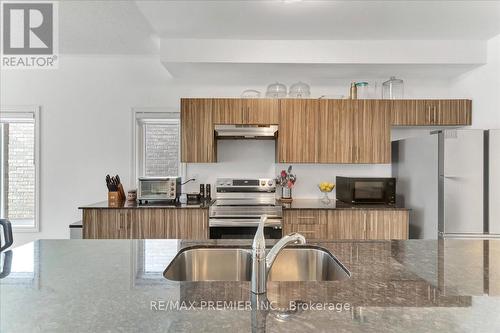 56 Harvest Crescent, Barrie, ON - Indoor Photo Showing Kitchen With Double Sink