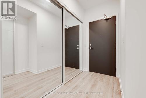 318 - 840 St Clair Avenue W, Toronto (Oakwood Village), ON - Indoor Photo Showing Other Room