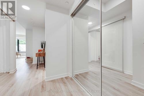 318 - 840 St Clair Avenue W, Toronto (Oakwood Village), ON - Indoor Photo Showing Other Room