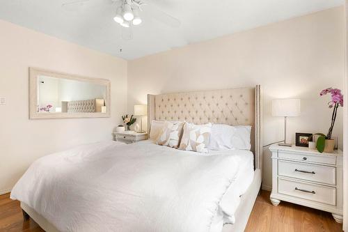 795 Copeland Place, Kelowna, BC - Indoor Photo Showing Bedroom