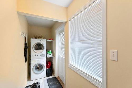 795 Copeland Place, Kelowna, BC - Indoor Photo Showing Laundry Room