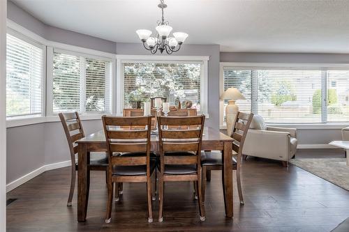 11888 Lambert Drive, Coldstream, BC - Indoor Photo Showing Dining Room