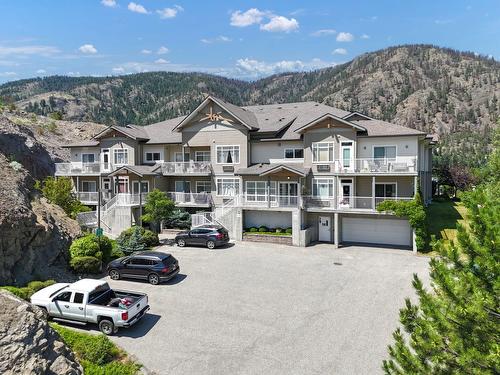 204-2523 Shannon View Drive, West Kelowna, BC - Outdoor With Facade