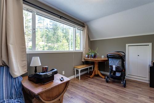 1845 Cardinal Creek Road, Kelowna, BC - Indoor Photo Showing Office