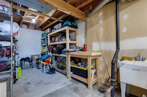 1845 Cardinal Creek Road, Kelowna, BC - Indoor Photo Showing Basement