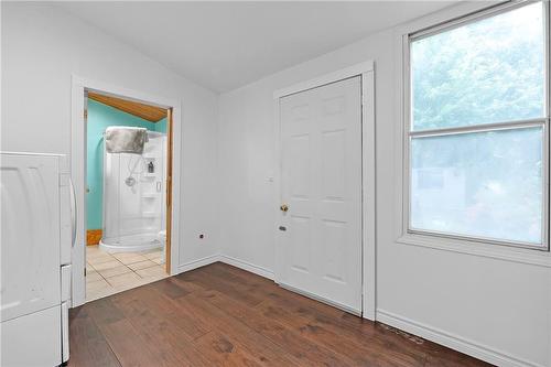 94 East 35Th Street, Hamilton, ON - Indoor Photo Showing Other Room