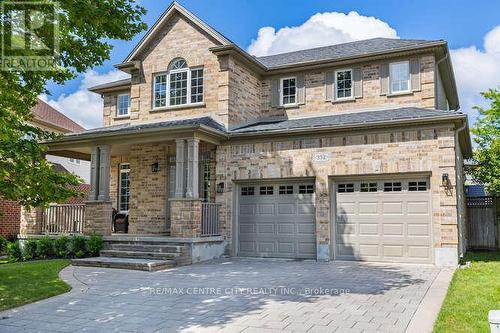 332 Chambers Place, London, ON - Outdoor With Facade