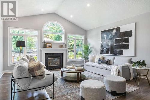 332 Chambers Place, London, ON - Indoor Photo Showing Living Room With Fireplace