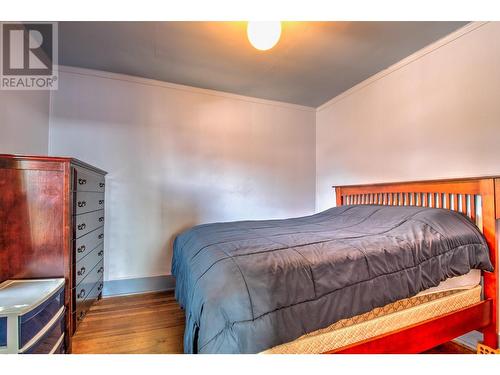 3405 33 Avenue, Vernon, BC - Indoor Photo Showing Bedroom