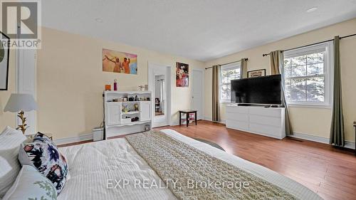 1681 Vaughan Drive, Caledon (Caledon Village), ON - Indoor Photo Showing Other Room