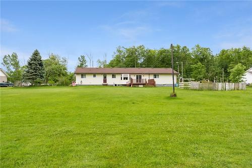 2808 Dominion Road, Ridgeway, ON - Outdoor