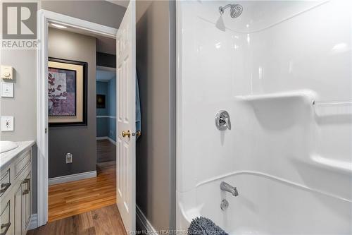 11 Darla Crt, Moncton, NB - Indoor Photo Showing Bathroom