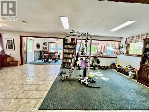 5790 Timothy Lake Road, Lac La Hache, BC - Indoor Photo Showing Gym Room