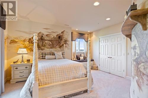 350 Crystal Bay Drive, Amherstburg, ON - Indoor Photo Showing Bedroom