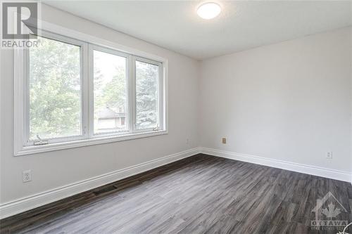 6118 Vineyard Drive, Ottawa, ON - Indoor Photo Showing Other Room